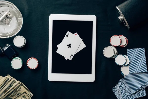 gtr777 Sakong table interface on mobile with player cards and betting buttons
